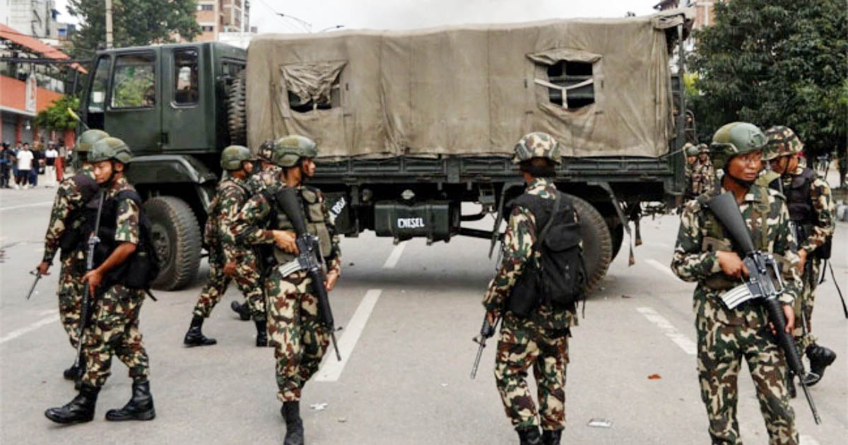 আটকে পড়া বিদেশিদের দ্রুত সহায়তা চাইতে বলেছে নেপালের সেনাবাহিনী